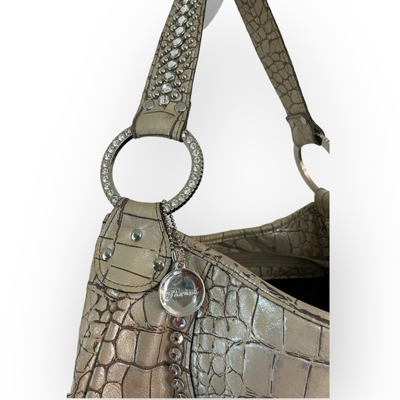 Raviani Croc Embossed Leather Cream w/Silver Swarovski Crystals - Picture 6 of 16